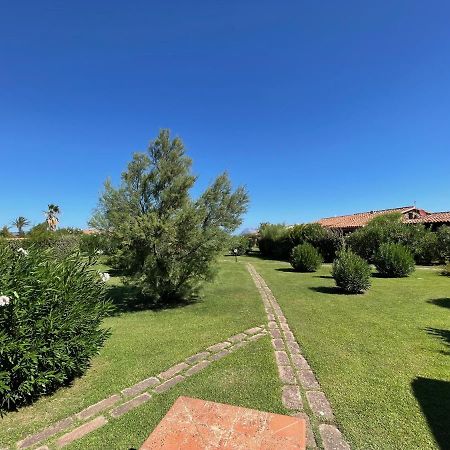 Appartamento In Villaggio, A 150Mt Dal Mare San Teodoro  Dış mekan fotoğraf