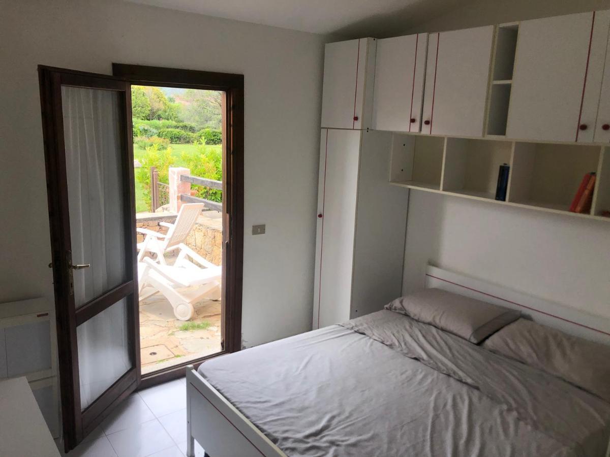 Appartamento In Villaggio, A 150Mt Dal Mare San Teodoro  Dış mekan fotoğraf