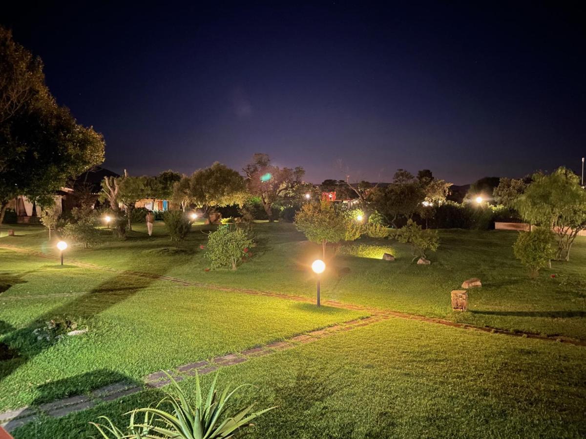 Appartamento In Villaggio, A 150Mt Dal Mare San Teodoro  Dış mekan fotoğraf